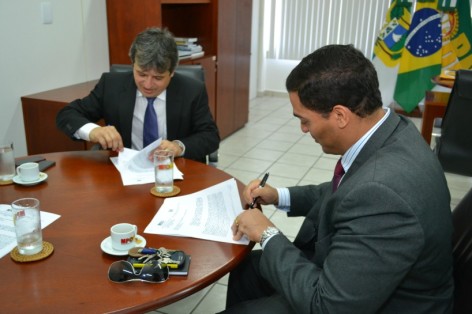 TCE-_ASSINATURA_DE_CONVÊNIO_-_MP_-_24.03_(26)
